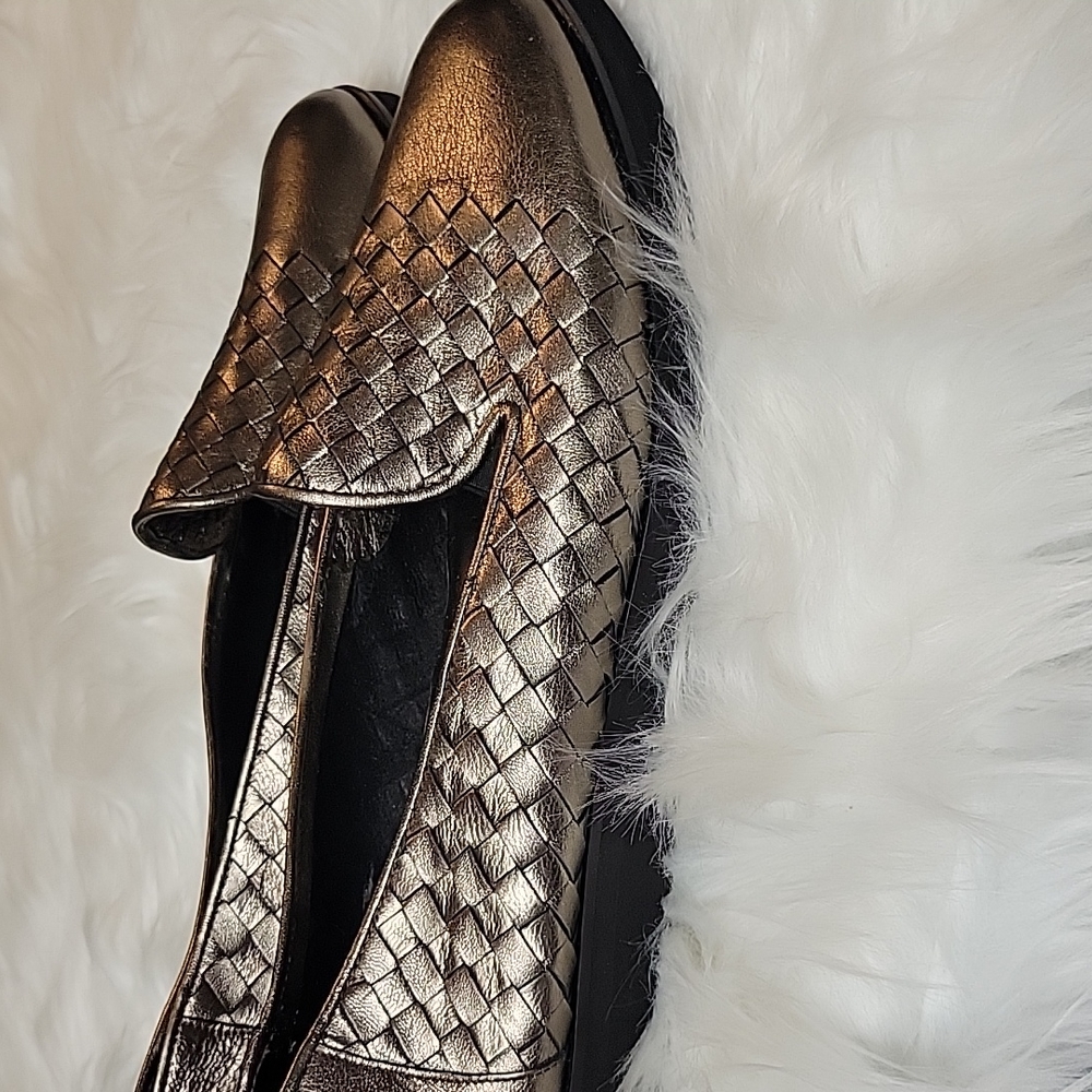 Beautiful And Comfortable - image 7